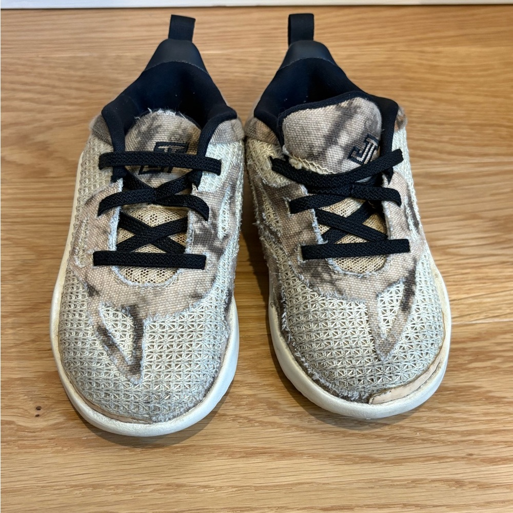 Nike Jordan Luka 1 Toddler Sneakers – Size 9C (Beige/Black)